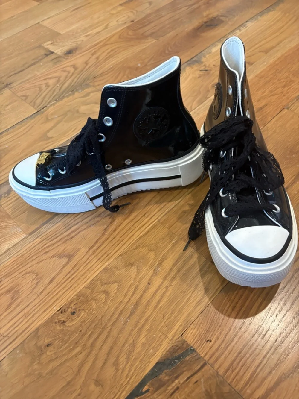 Converse Black Patent High-Top Platform Sneakers with Customized Laces for Women - Picture 4 of 8